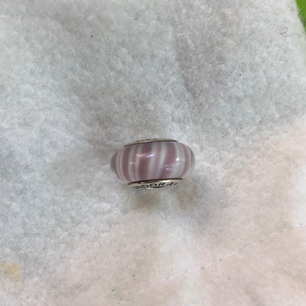Pandora Candy Stripe charm - Picture 3 of 5